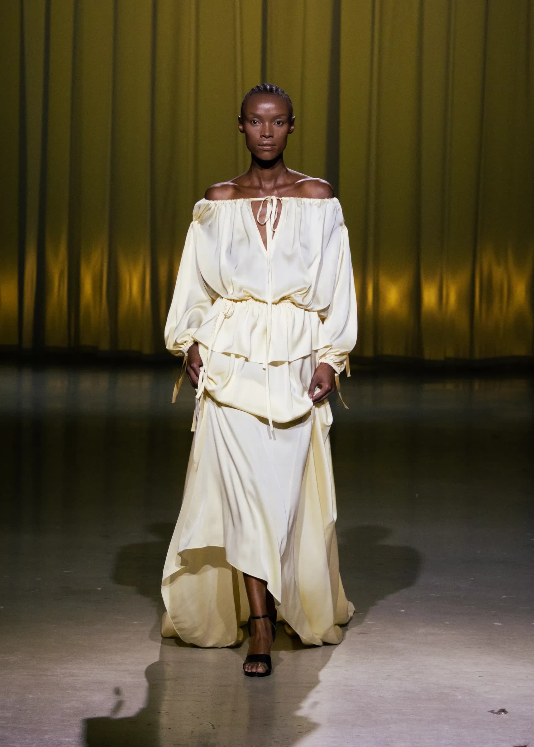 Fashion editorial photograph in Berlin, Germany — Olusola Oduntan fashion portfolio (f29)